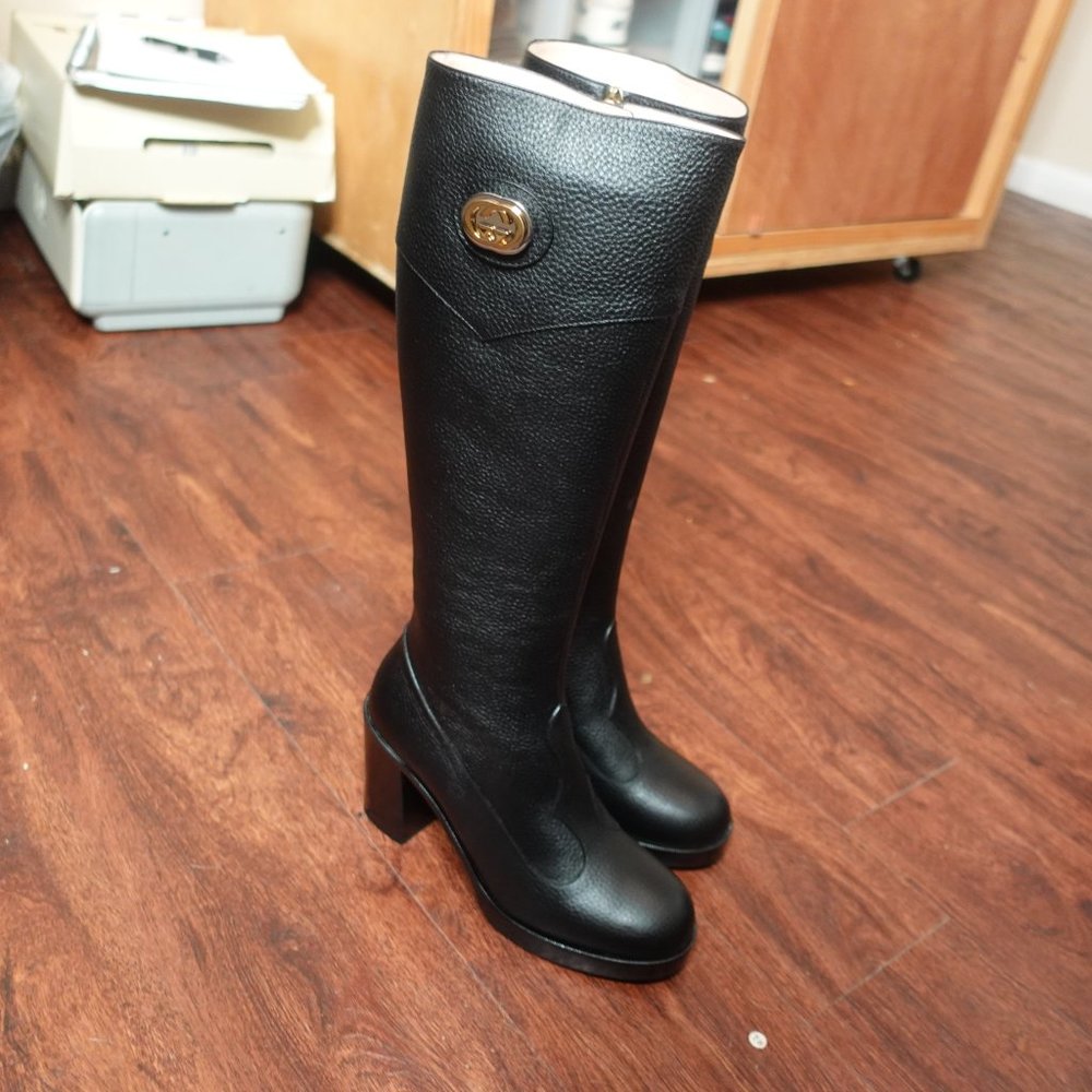 Gucci Interlocking G knee-high boots - Picture 9 of 13